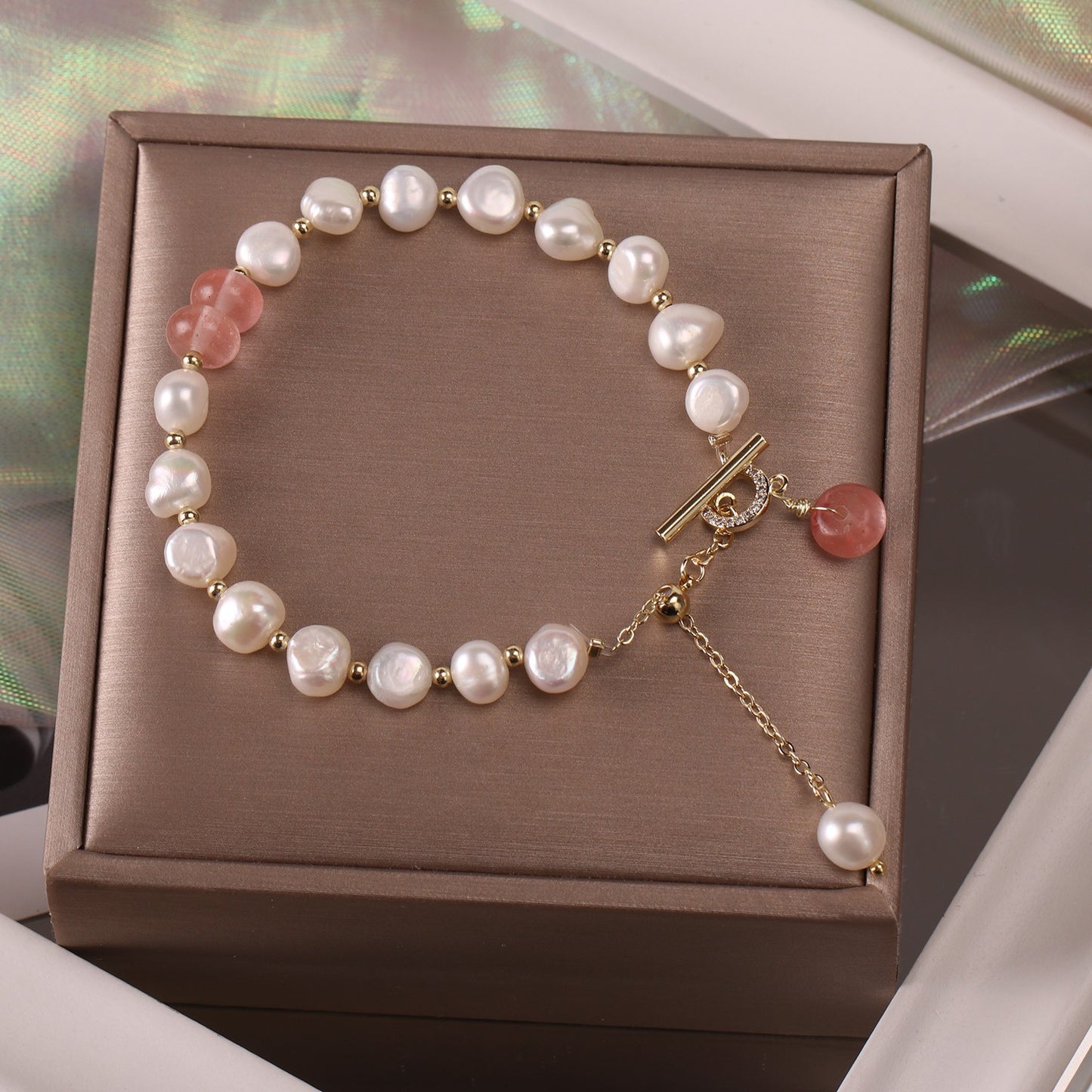 ELNA Pearl Adjustable Bracelet