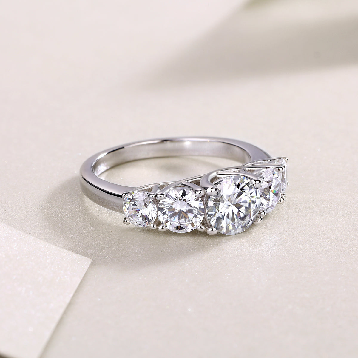 ELNA Luxury Fashion Diamond Rings